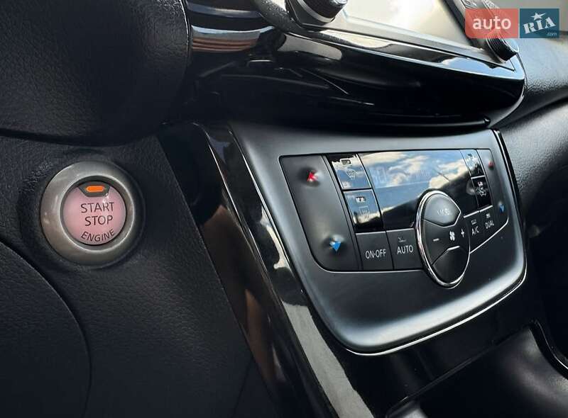 Седан Nissan Sentra 2016 в Кривому Розі