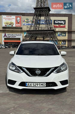 Седан Nissan Sentra 2018 в Харкові