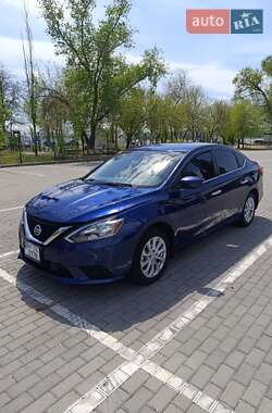 Седан Nissan Sentra 2018 в 