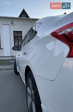 Седан Nissan Sentra 2017 в 