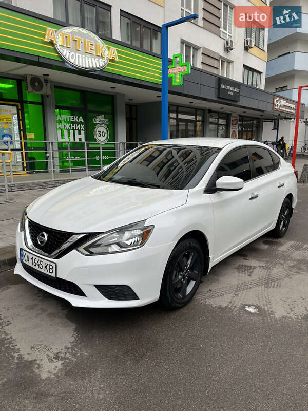 Седан Nissan Sentra 2016 в 