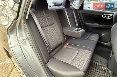 Седан Nissan Sentra 2016 в 