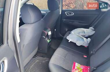 Седан Nissan Sentra 2015 в 