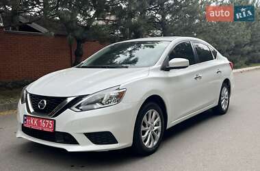 Седан Nissan Sentra 2018 в Дніпрі