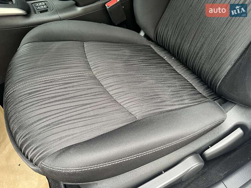 Седан Nissan Sentra 2018 в Днепре фото 29 Седан Nissan Sentra 2018 в Днепре