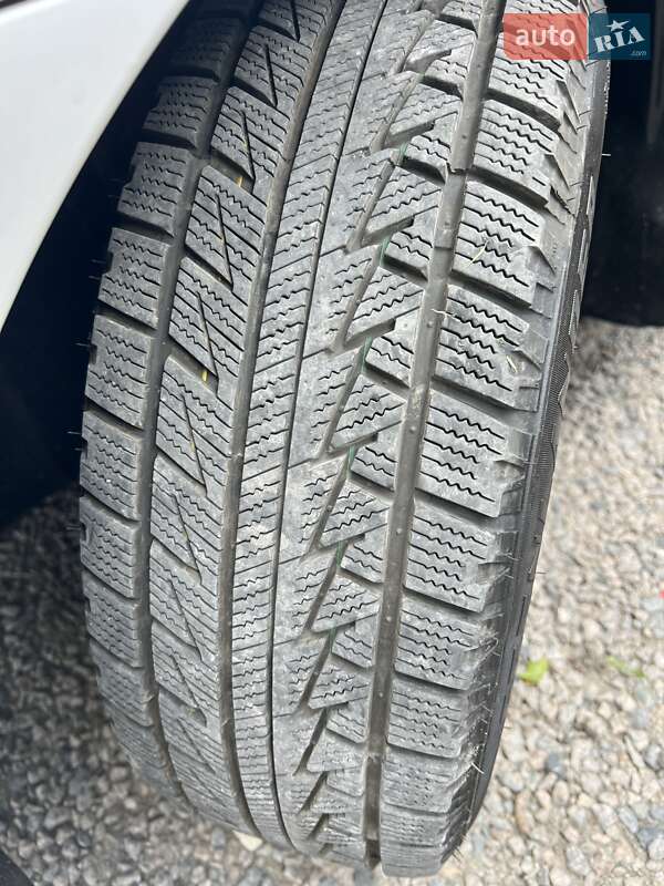 Седан Nissan Sentra 2018 в Днепре фото 41 Седан Nissan Sentra 2018 в Днепре