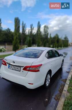Седан Nissan Sentra 2015 в Києві