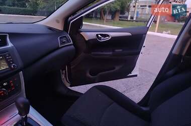 Седан Nissan Sentra 2015 в 