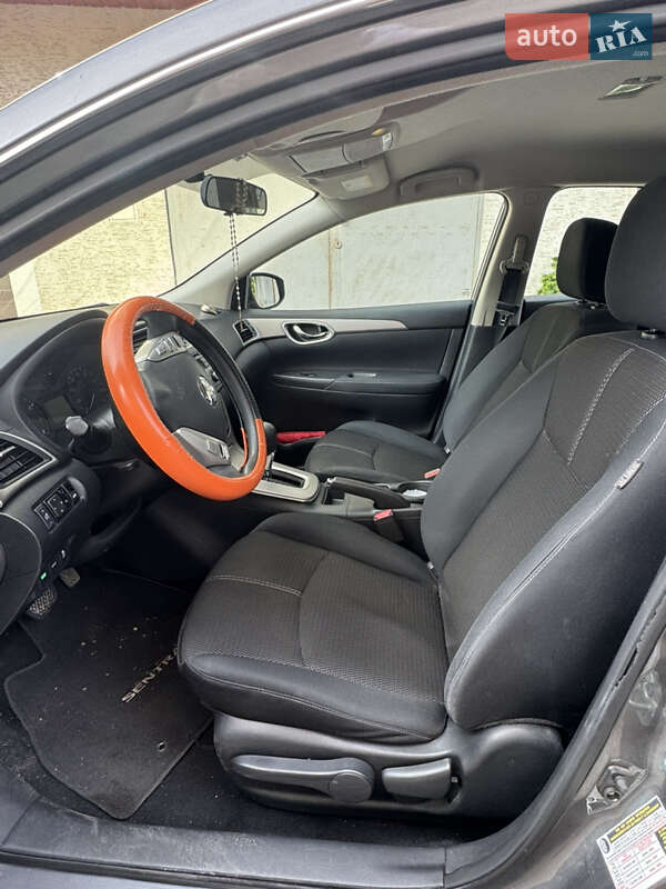 Седан Nissan Sentra 2015 в Тернополі