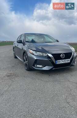 Седан Nissan Sentra 2020 в Гайвороні