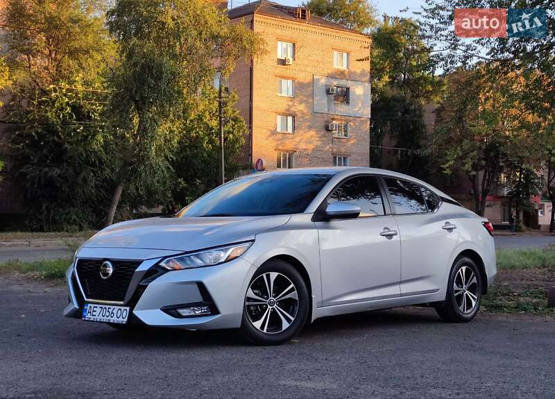 Седан Nissan Sentra 2021 в Кривому Розі