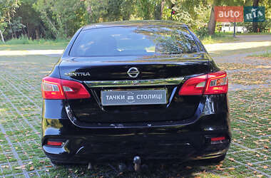 Седан Nissan Sentra 2017 в 