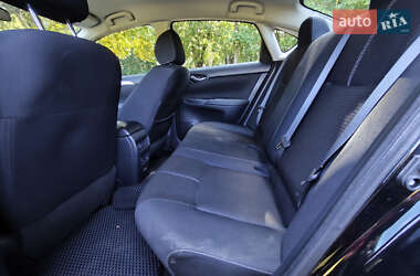 Седан Nissan Sentra 2017 в 