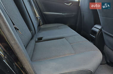 Седан Nissan Sentra 2017 в 