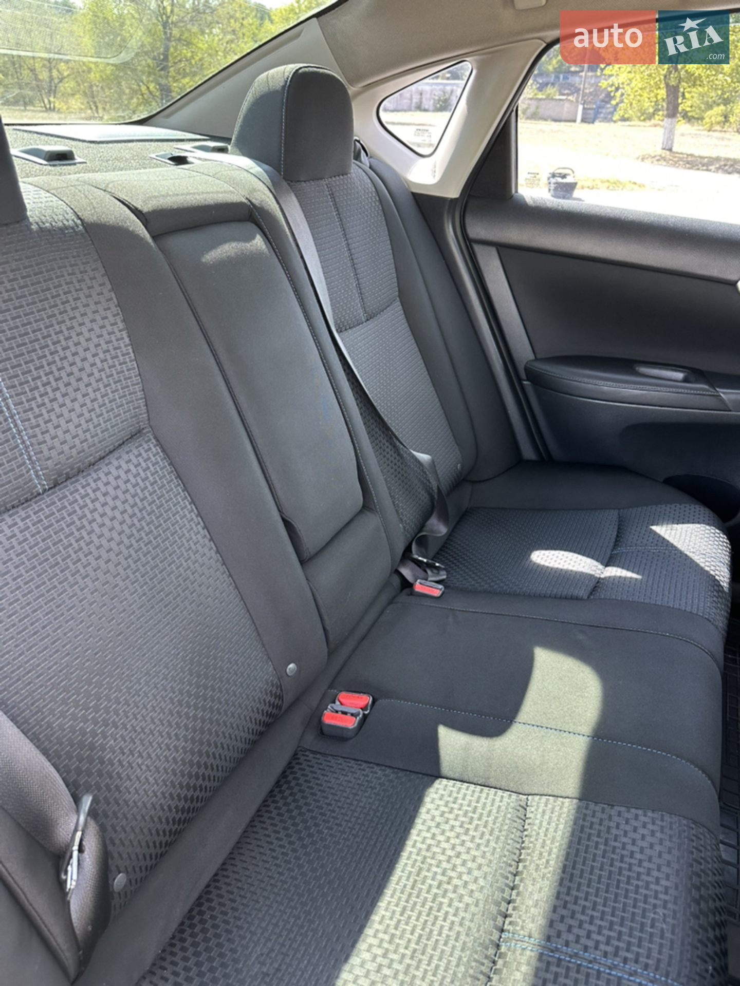 2016 Nissan Sentra - мініатюра 8