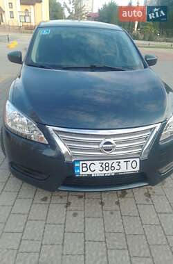 Седан Nissan Sentra 2013 в Львове