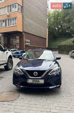 Седан Nissan Sentra 2017 в Вінниці