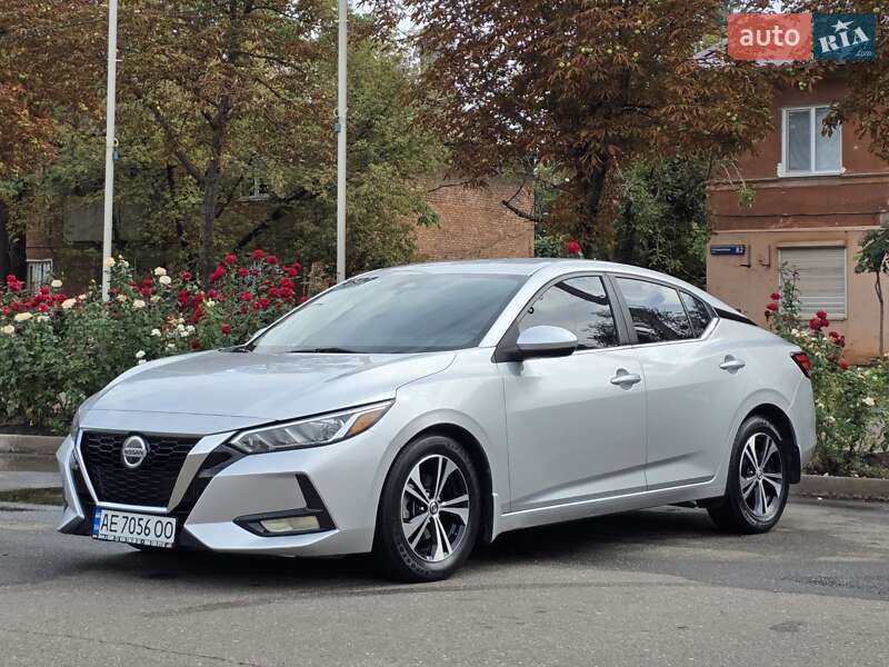 Седан Nissan Sentra 2021 в Кривому Розі