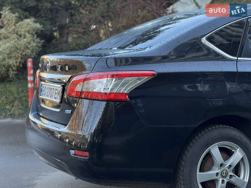 Седан Nissan Sentra 2013 в Києві