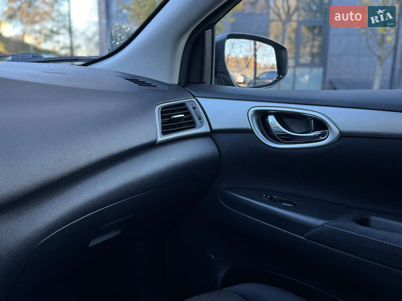 Седан Nissan Sentra 2013 в Києві