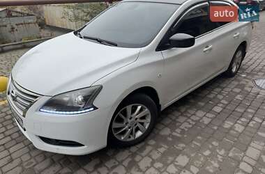 Седан Nissan Sentra 2015 в Днепре