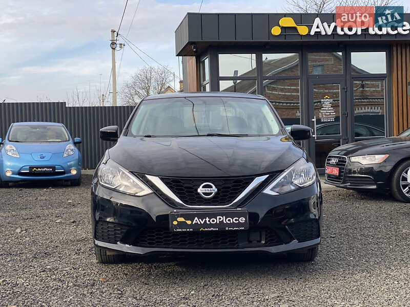 Седан Nissan Sentra 2019 в Луцке