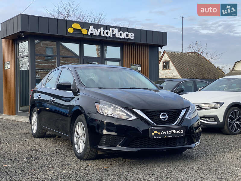 Седан Nissan Sentra 2019 в Луцке