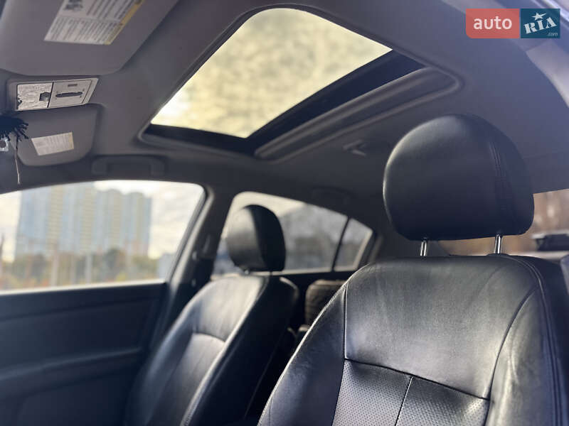 Седан Nissan Sentra 2010 в Киеве фото 22 Седан Nissan Sentra 2010 в Киеве