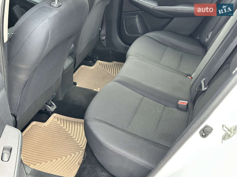 Седан Nissan Sentra 2020 в Ровно