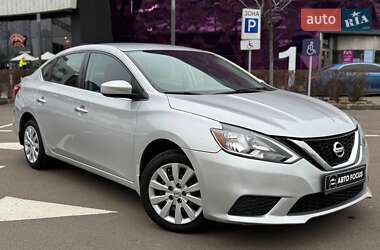 Седан Nissan Sentra 2016 в Киеве