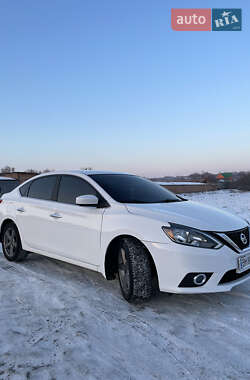 Седан Nissan Sentra 2017 в Ромнах