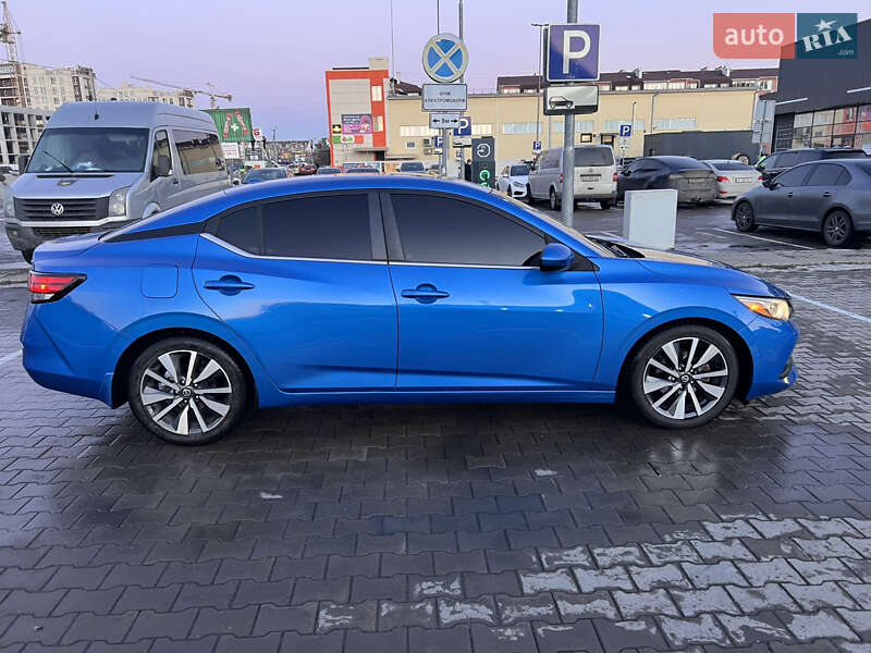 Седан Nissan Sentra 2021 в Киеве