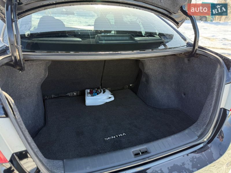 Седан Nissan Sentra 2019 в Сумах