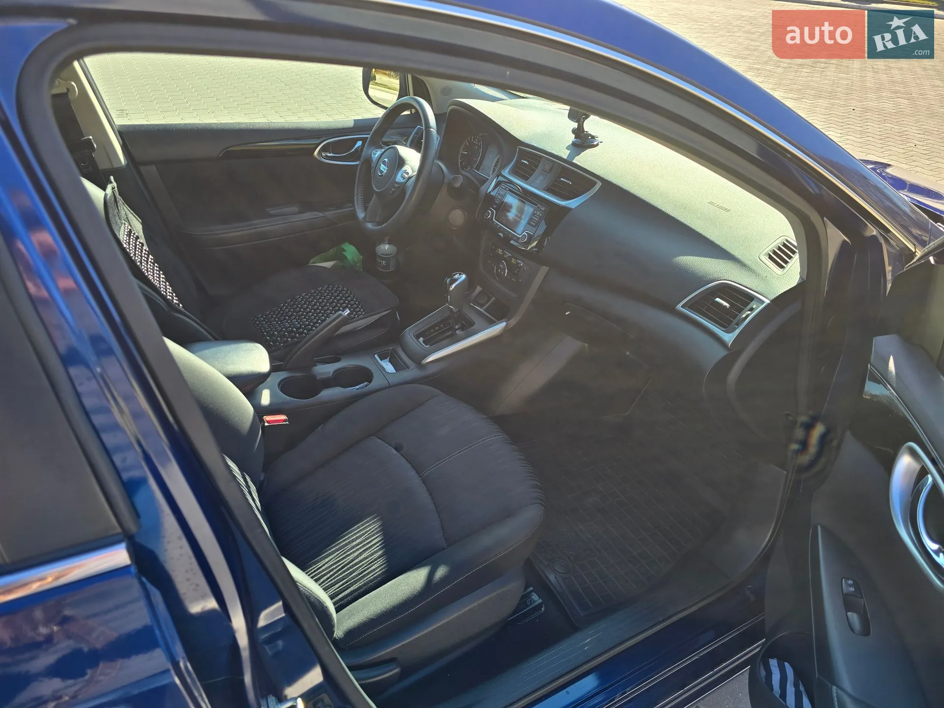 2018 Nissan Sentra - мініатюра 11
