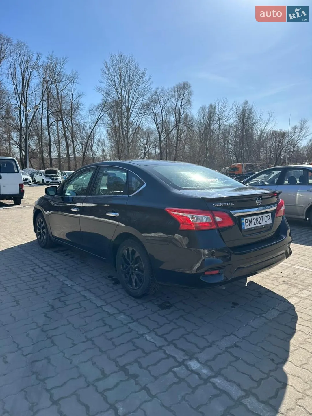 2018 Nissan Sentra - мініатюра 2