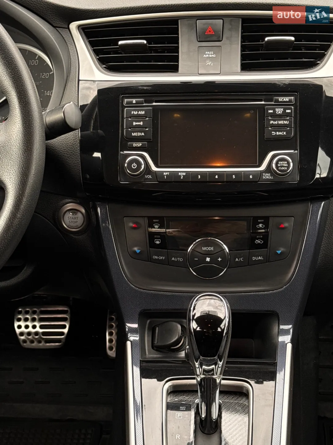 2018 Nissan Sentra - мініатюра 15
