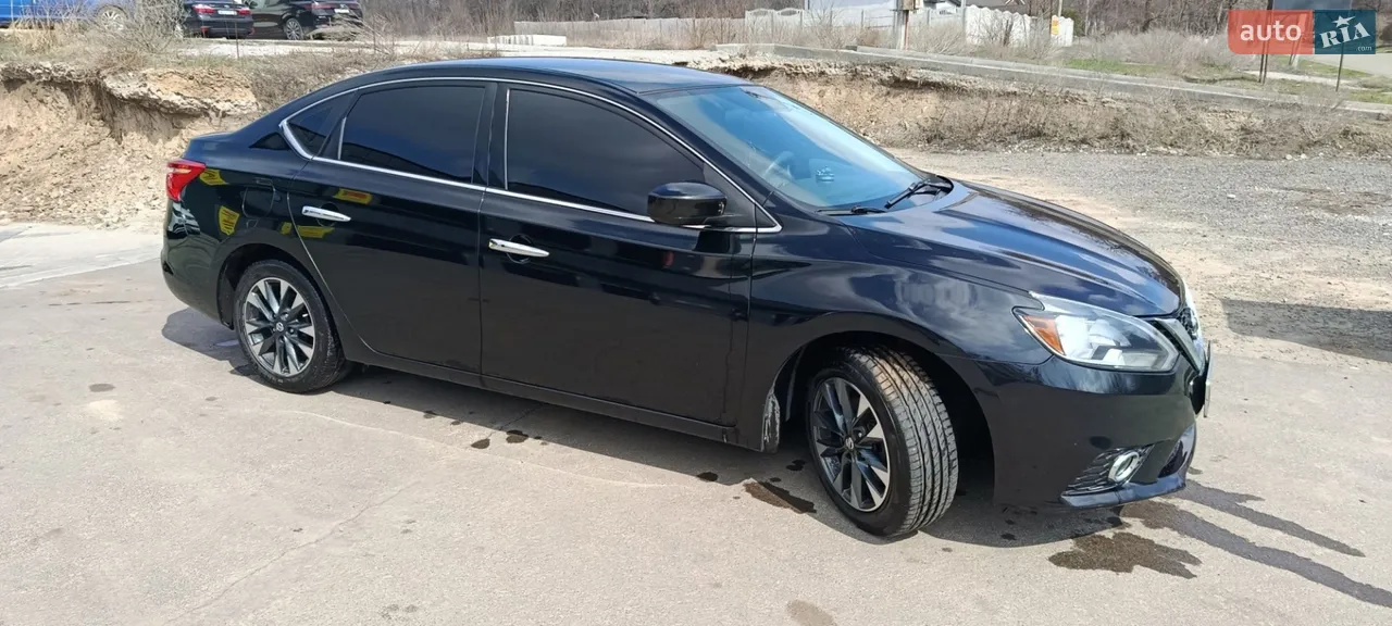 2017 Nissan Sentra - мініатюра 10