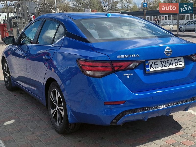 Седан Nissan Sentra 2021 в Днепре