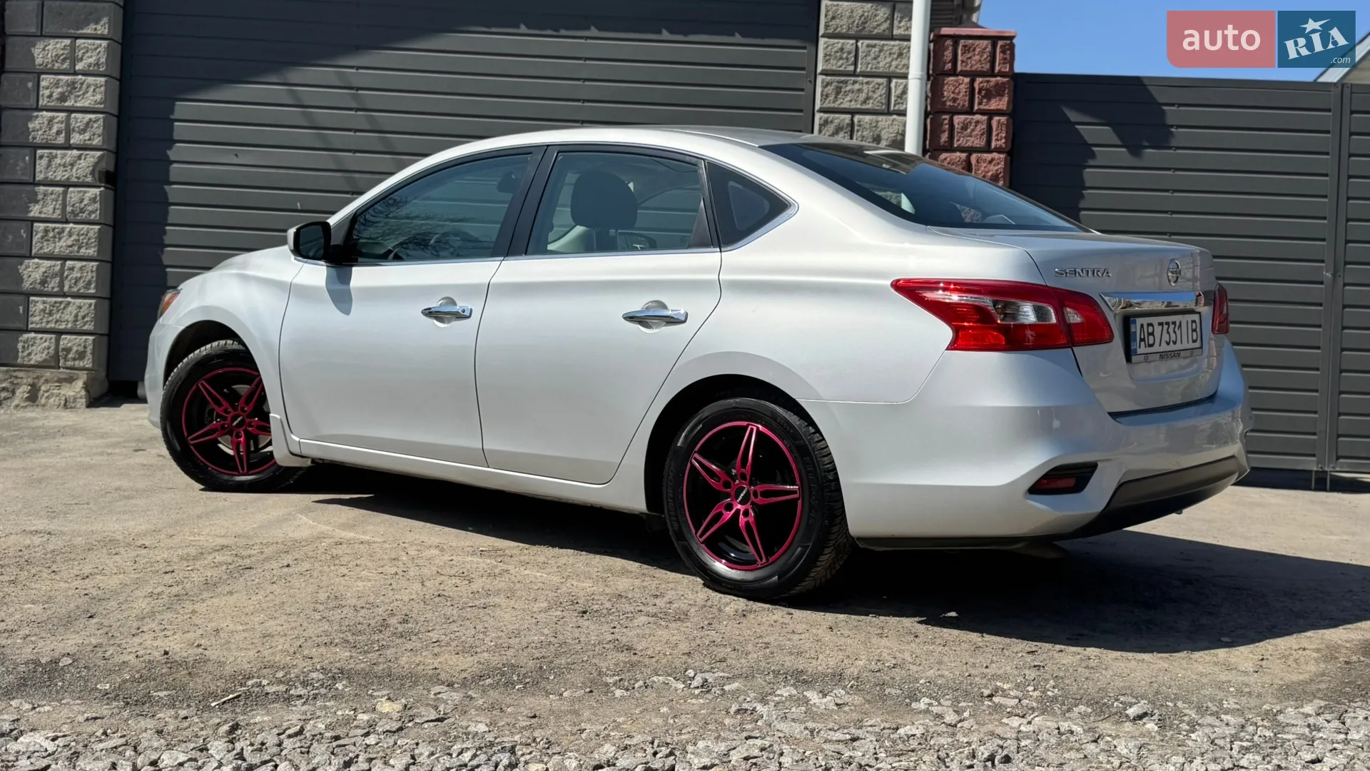 2016 Nissan Sentra - мініатюра 23
