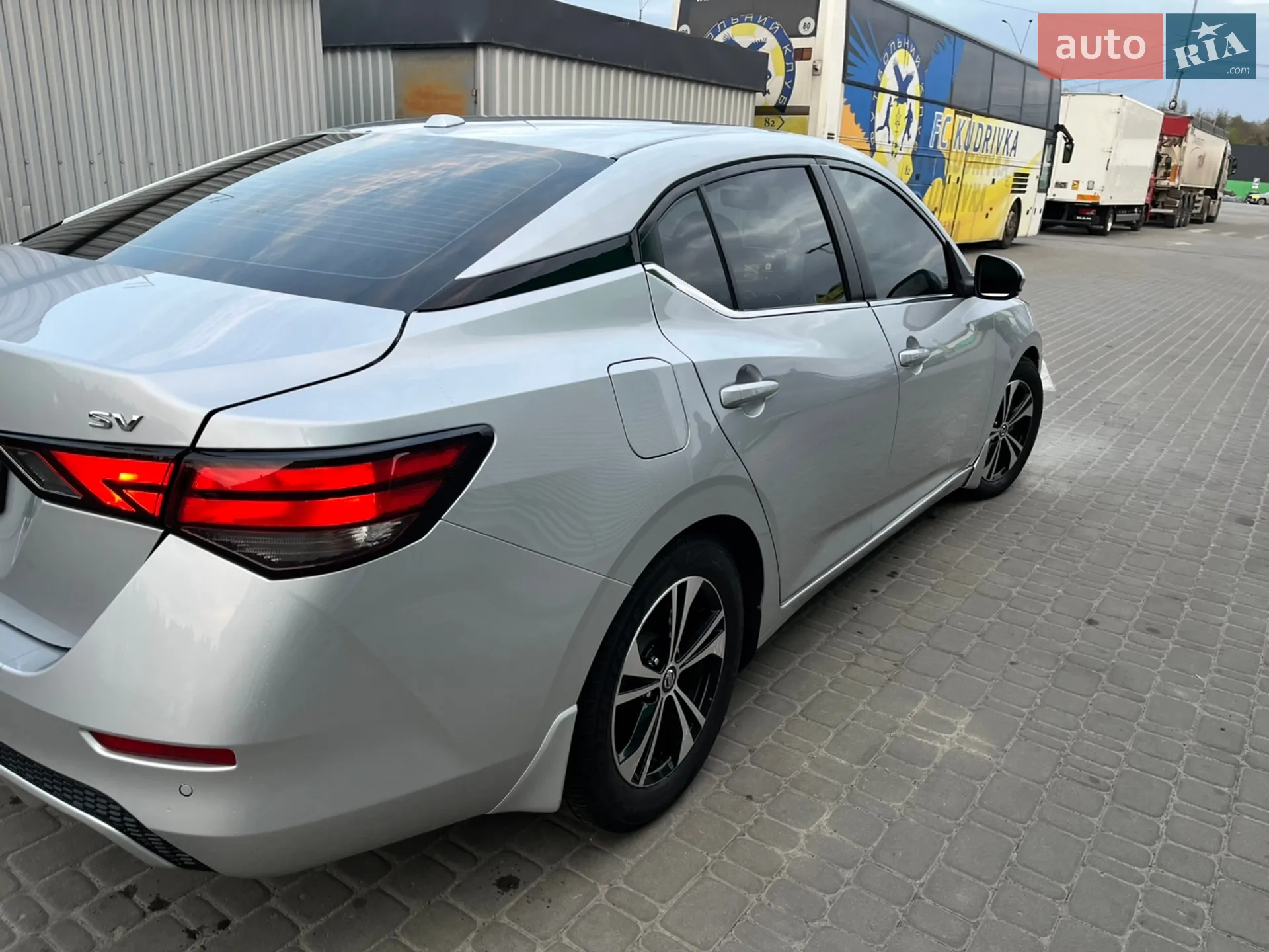 2020 Nissan Sentra - мініатюра 8