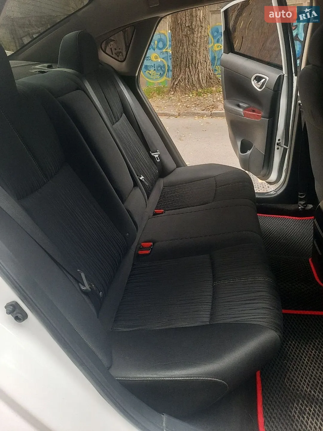 2016 Nissan Sentra - мініатюра 13