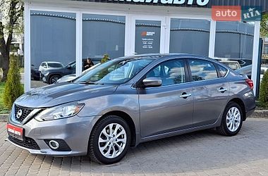 Седан Nissan Sentra 2017 в Львове