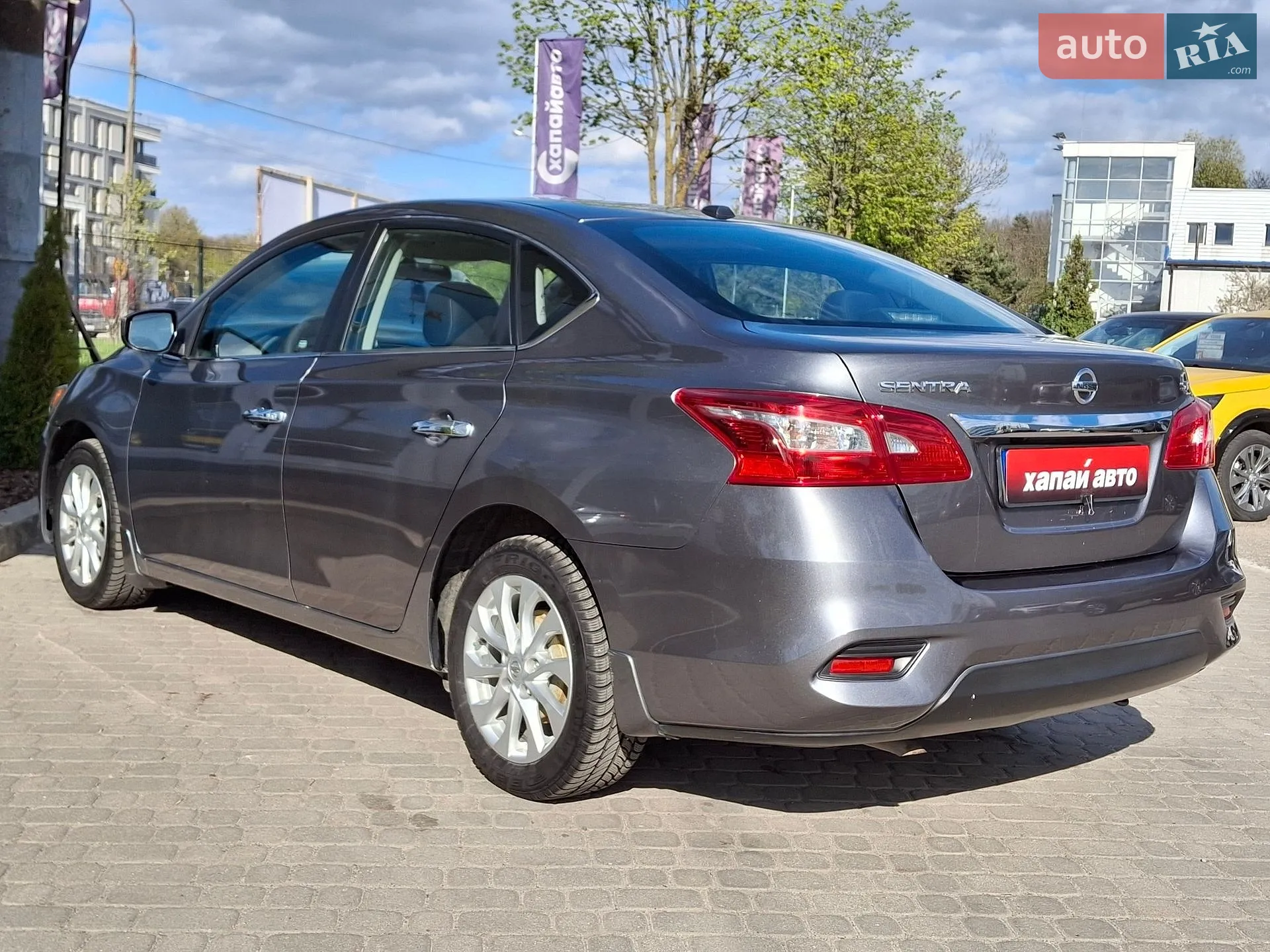 2017 Nissan Sentra - мініатюра 7