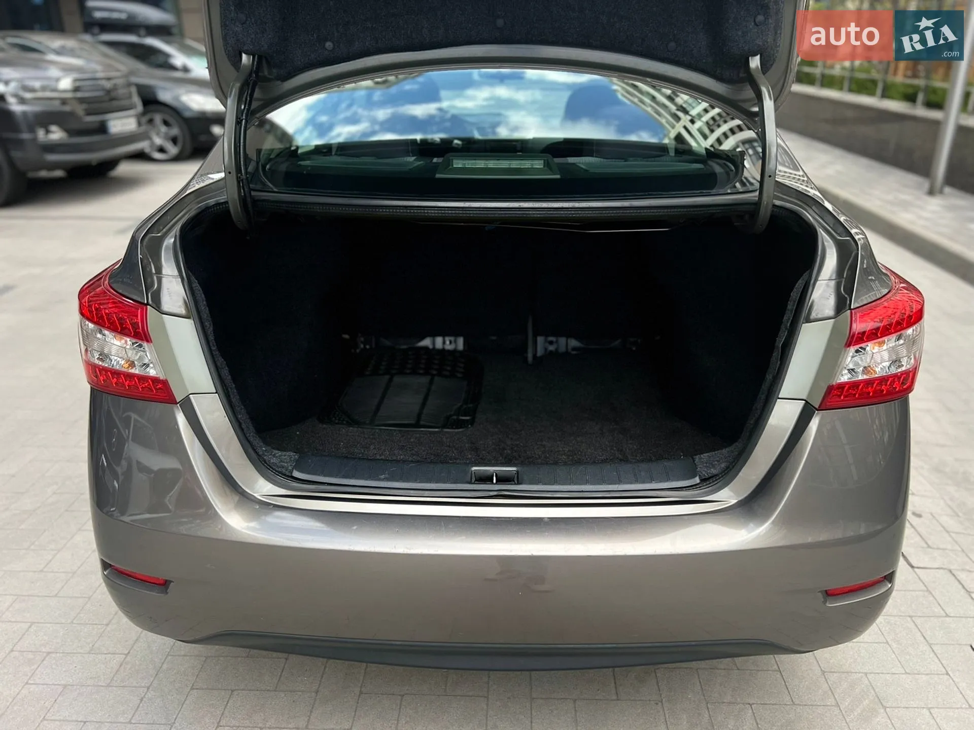 2015 Nissan Sentra - мініатюра 9