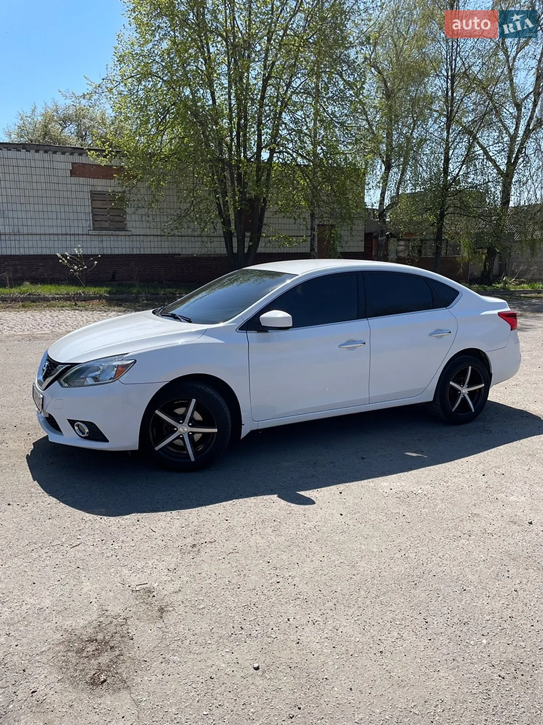 2017 Nissan Sentra - мініатюра 4