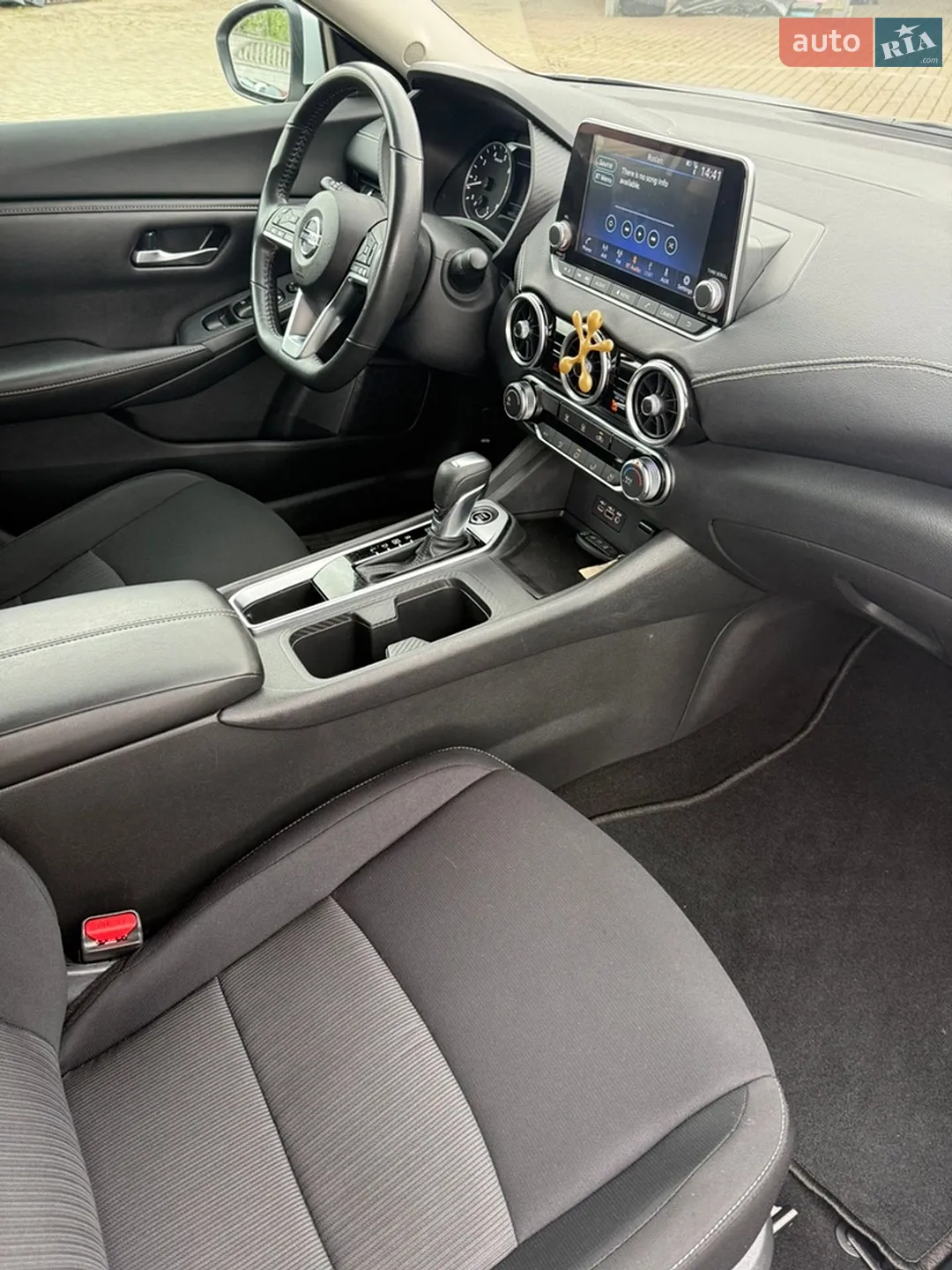 2022 Nissan Sentra - мініатюра 16
