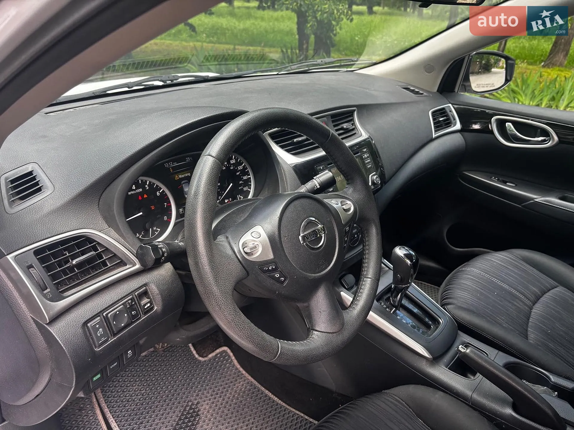 2017 Nissan Sentra - мініатюра 25