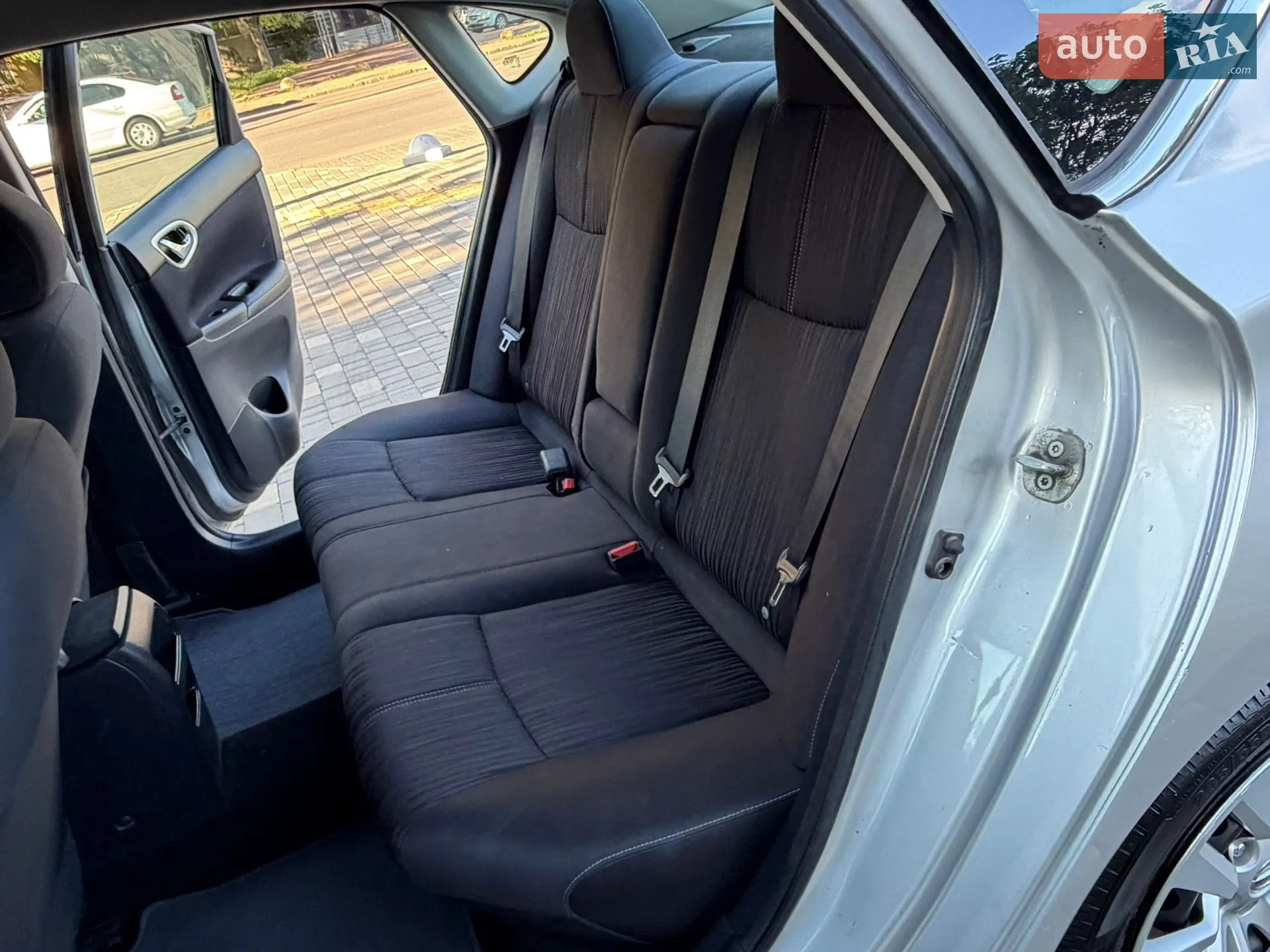 2017 Nissan Sentra - мініатюра 6