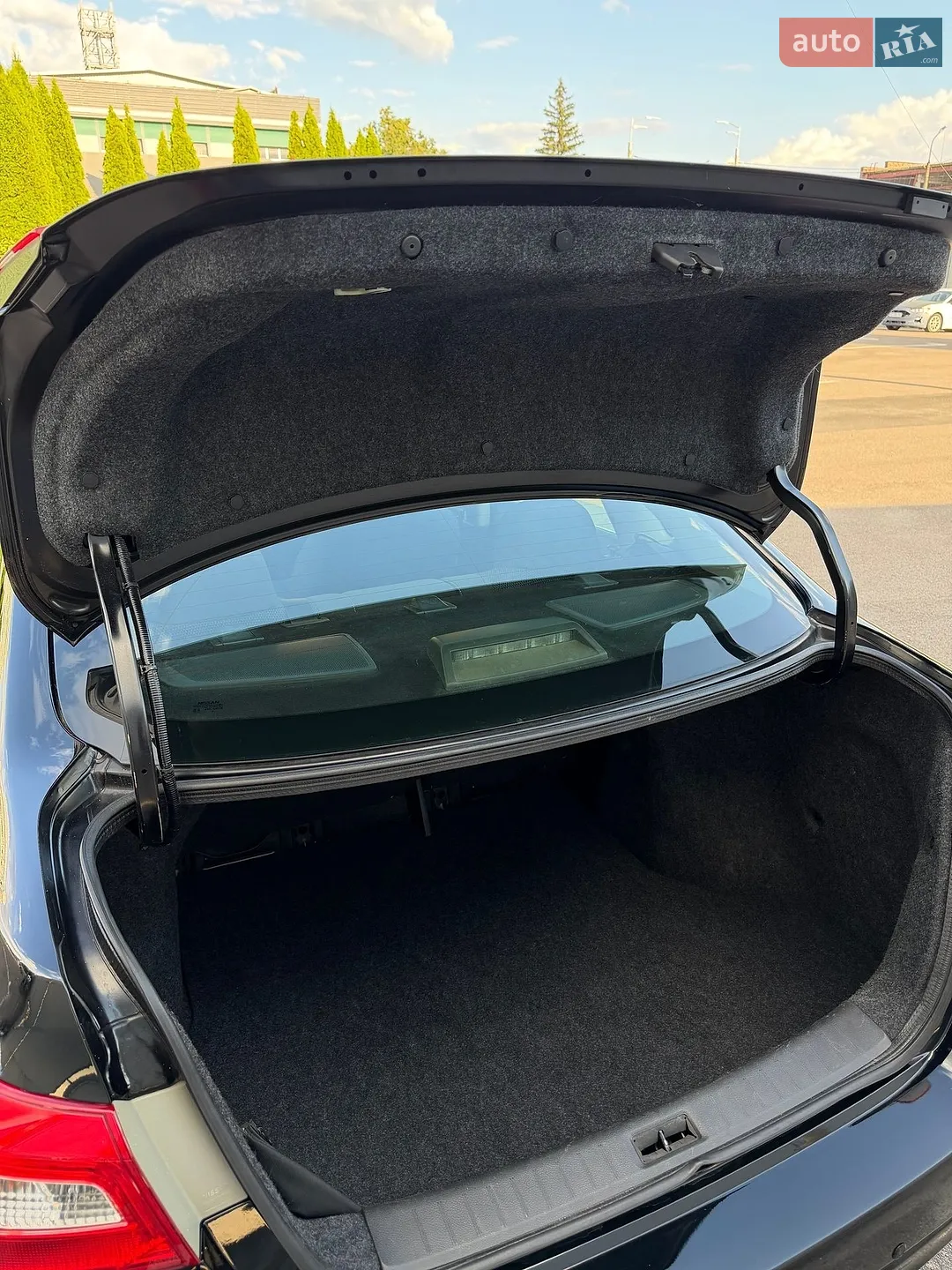 2017 Nissan Sentra - мініатюра 36