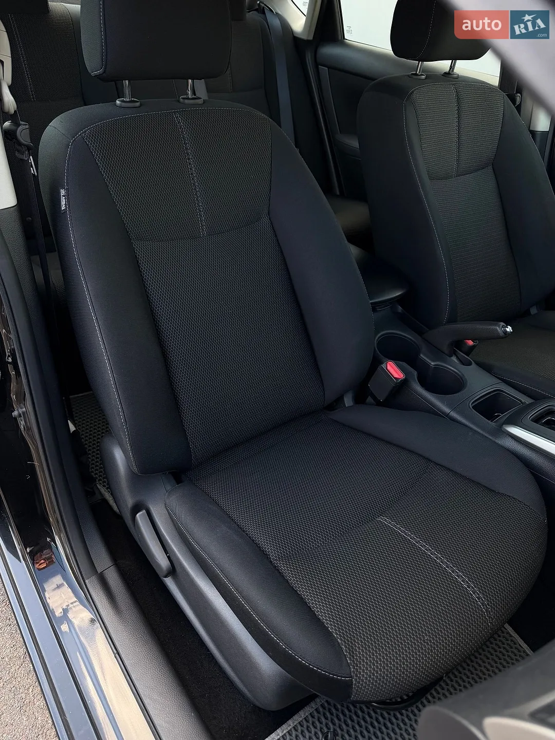 2017 Nissan Sentra - мініатюра 42